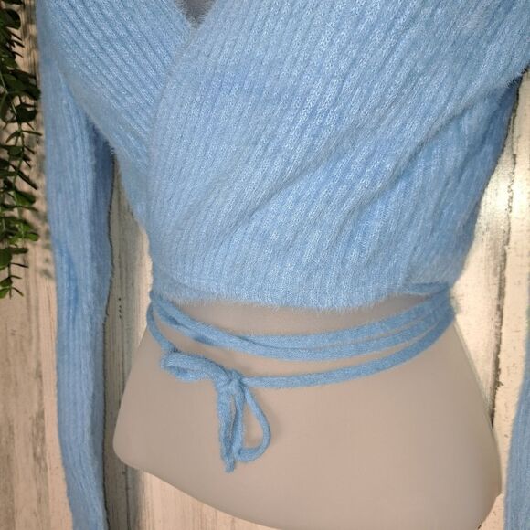 NWOT Miss Sparkling Cropped Tie Waist Fuzzy Sweater - Picture 6 of 7
